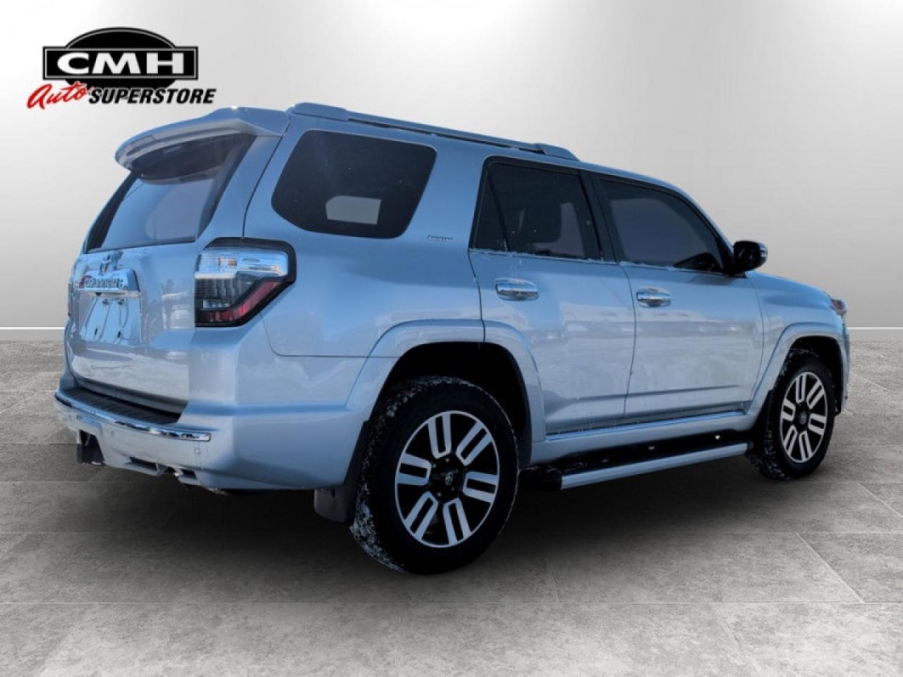 2016 Toyota 4Runner Limited  **PRISTINE - VERY LOW KMS** Photo