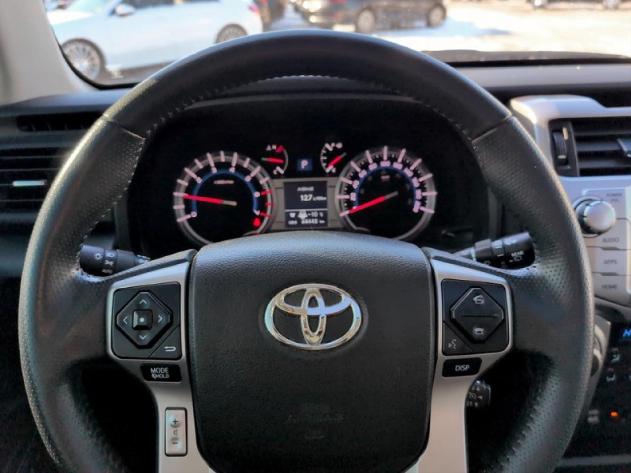 2016 Toyota 4Runner Limited  **PRISTINE - VERY LOW KMS** Photo