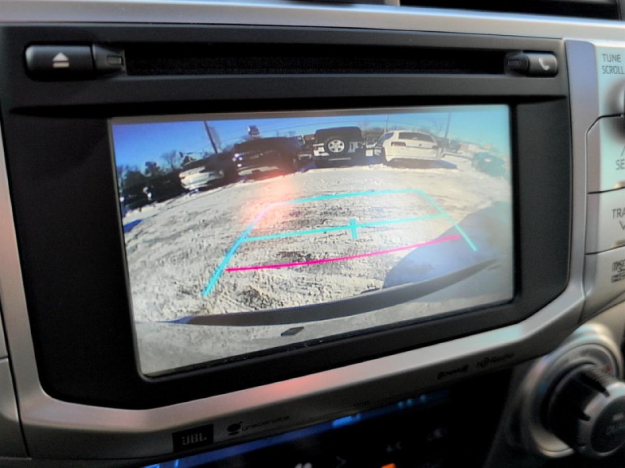 2016 Toyota 4Runner Limited  **PRISTINE - VERY LOW KMS** Photo