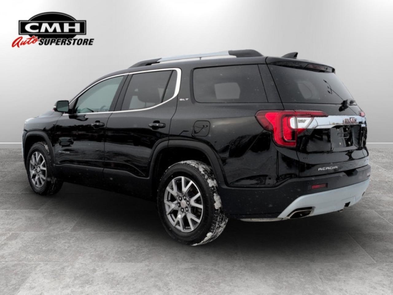 2021 GMC Acadia SLT  **AT4 PRO GRADE PACKAGE** Photo