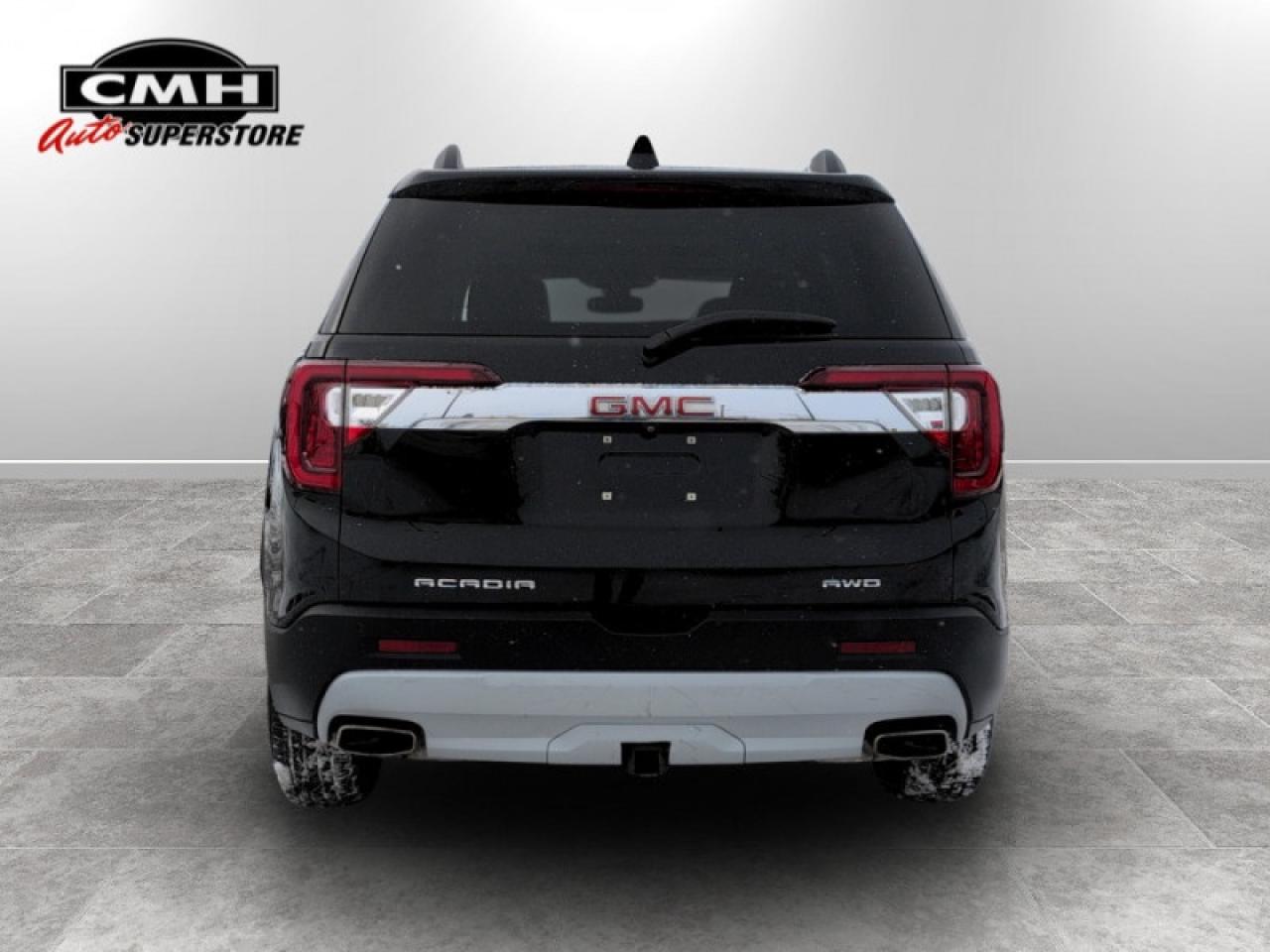 2021 GMC Acadia SLT  **AT4 PRO GRADE PACKAGE** Photo
