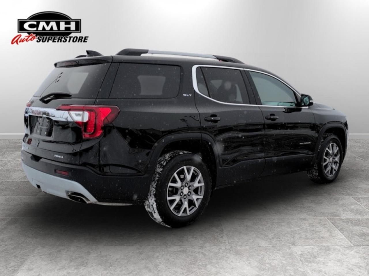 2021 GMC Acadia SLT  **AT4 PRO GRADE PACKAGE** Photo