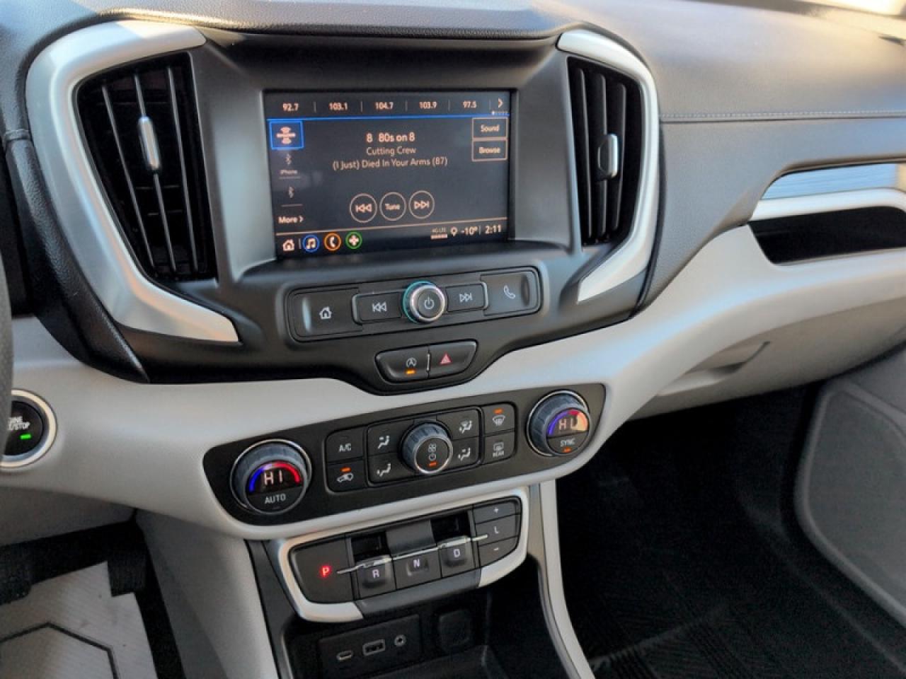 2024 GMC Terrain SLE  **GMC PRO SAFETY PLUS** Photo