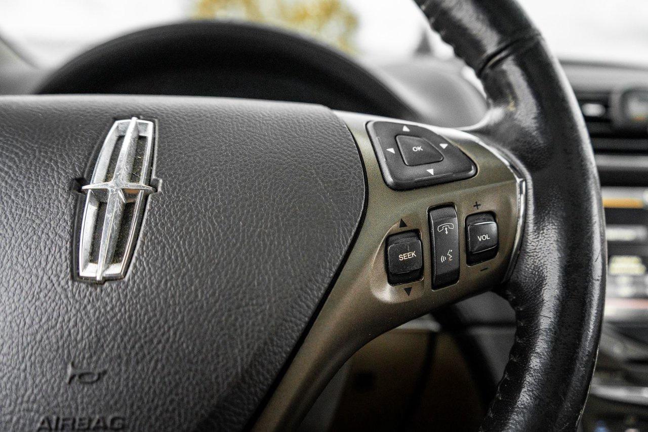 2015 Lincoln MKX AWD Photo