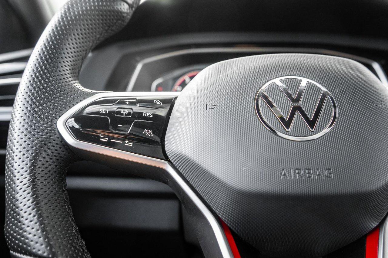 2022 Volkswagen Jetta GLI DSG Photo