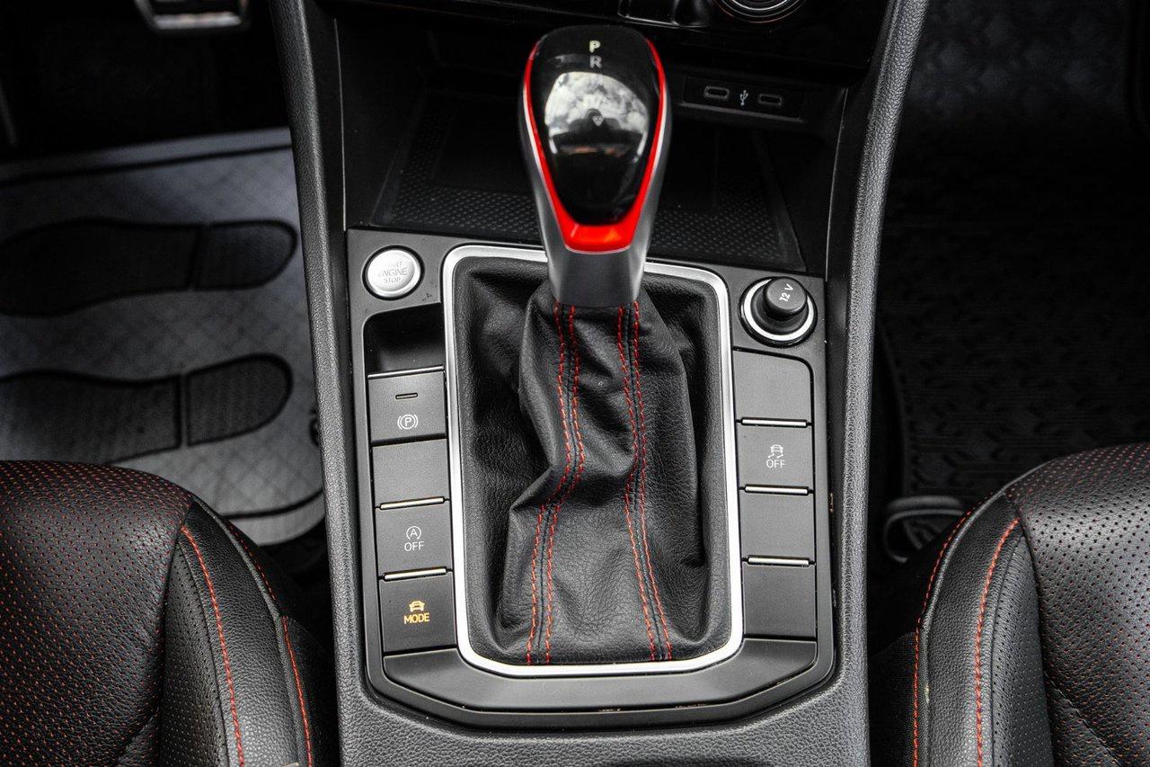 2022 Volkswagen Jetta GLI DSG Photo