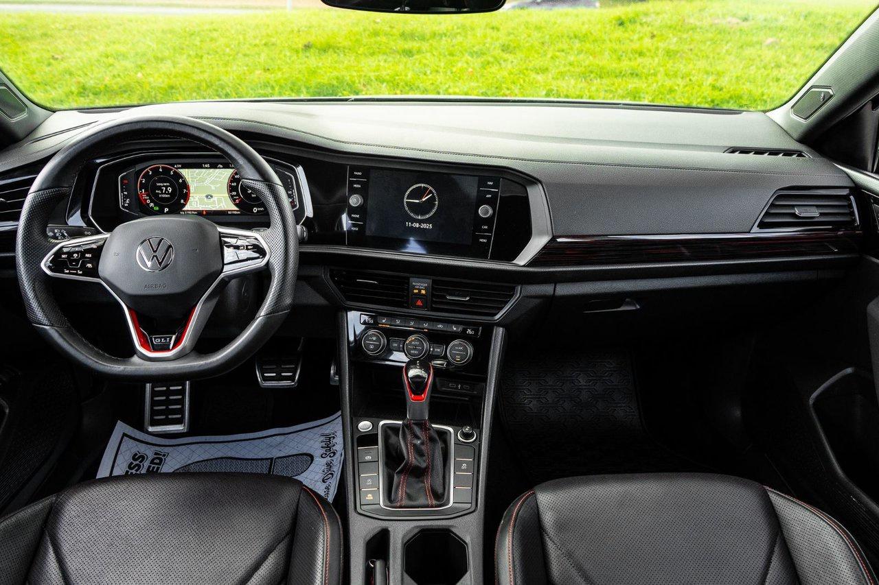 2022 Volkswagen Jetta GLI DSG Photo