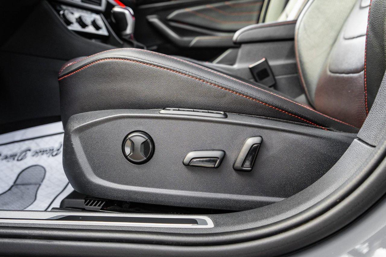 2022 Volkswagen Jetta GLI DSG Photo