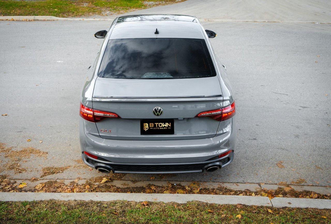 2022 Volkswagen Jetta GLI Photo