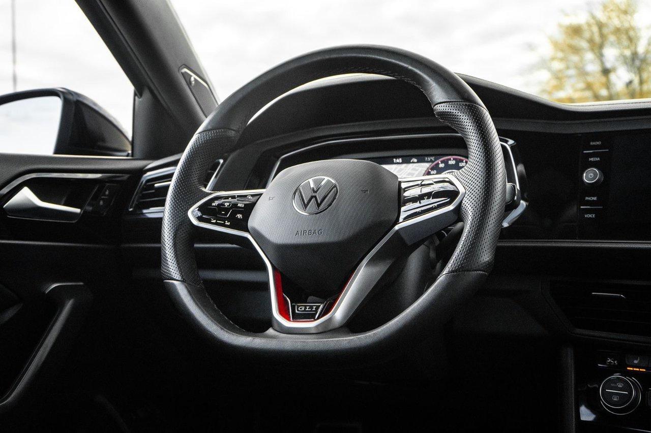 2022 Volkswagen Jetta GLI Photo