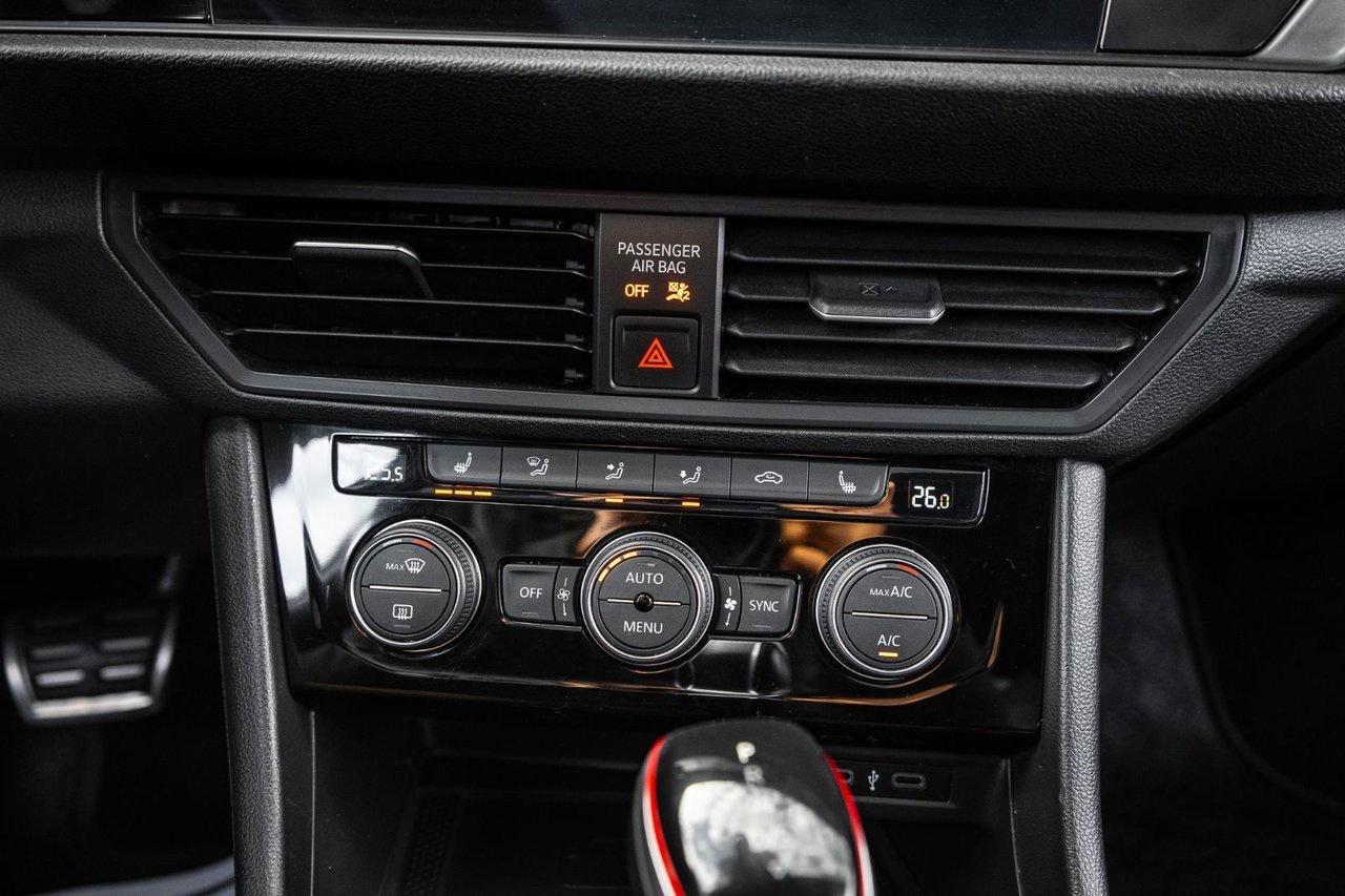 2022 Volkswagen Jetta GLI Photo