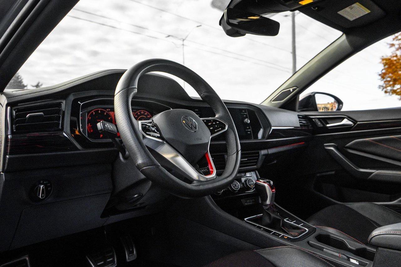 2022 Volkswagen Jetta GLI Photo