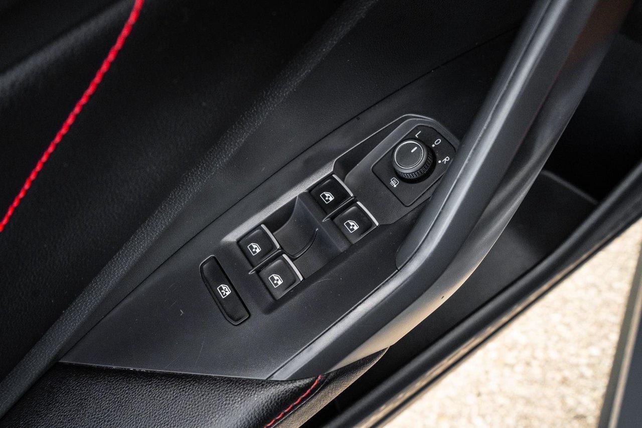 2022 Volkswagen Jetta GLI Photo