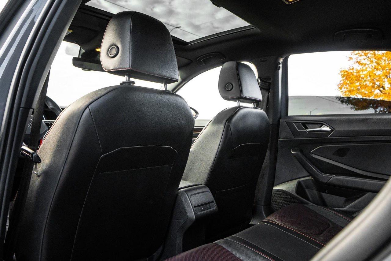 2022 Volkswagen Jetta GLI Photo