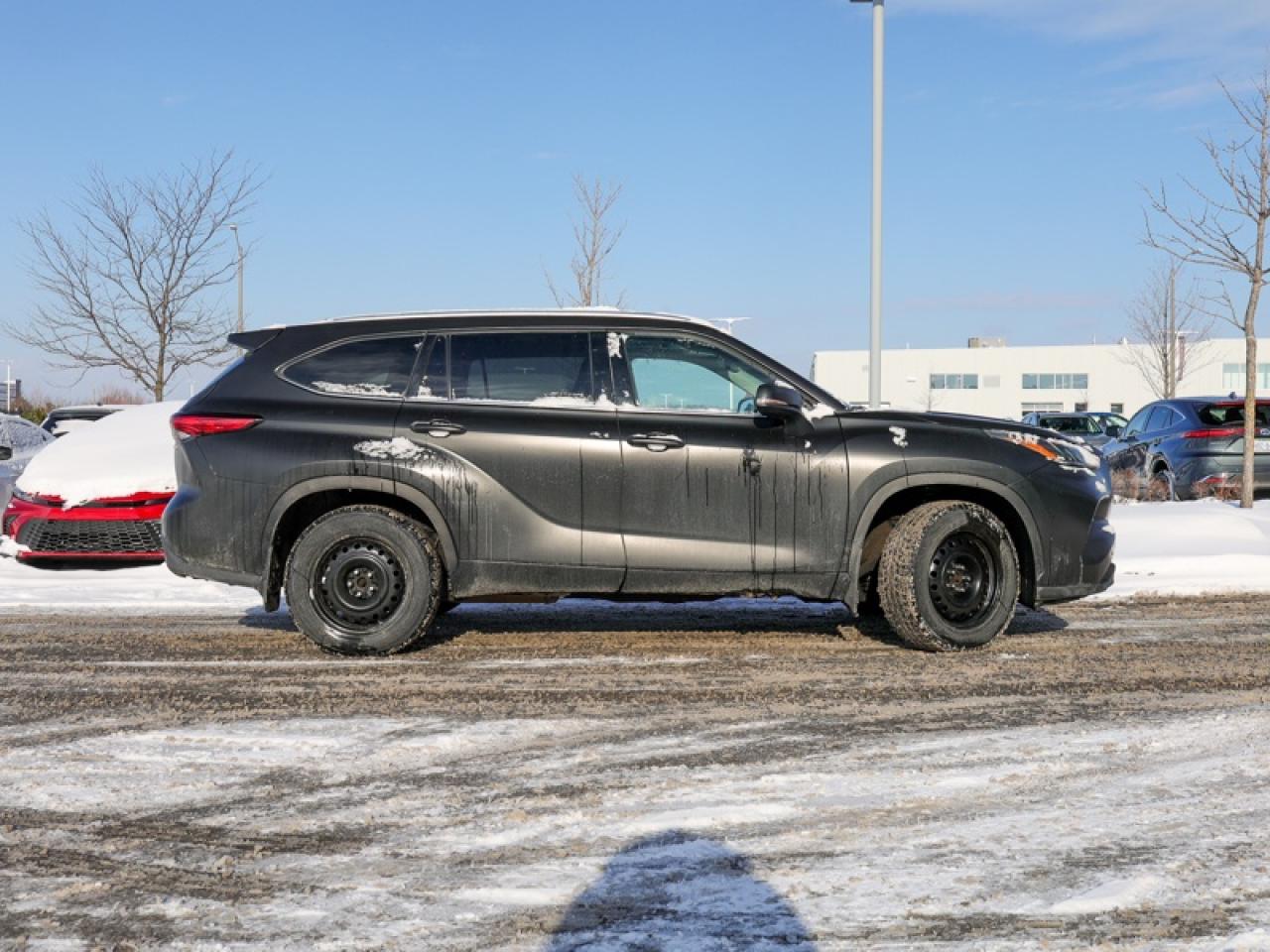 2023 Toyota Highlander Hybrid Limited  - Leather Seats - $378 B/W Photo