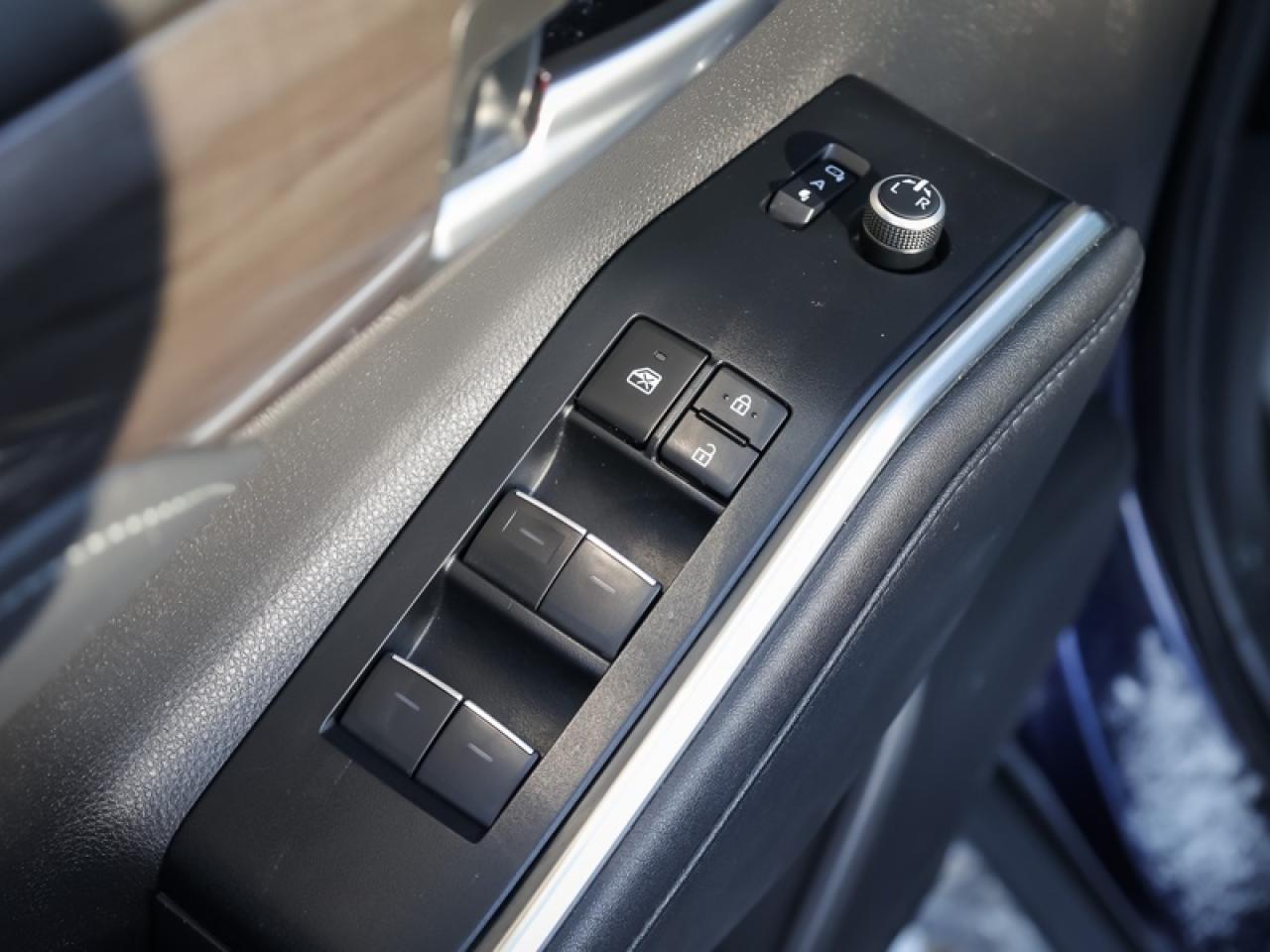 2023 Toyota Highlander Hybrid Limited  - Leather Seats - $378 B/W Photo