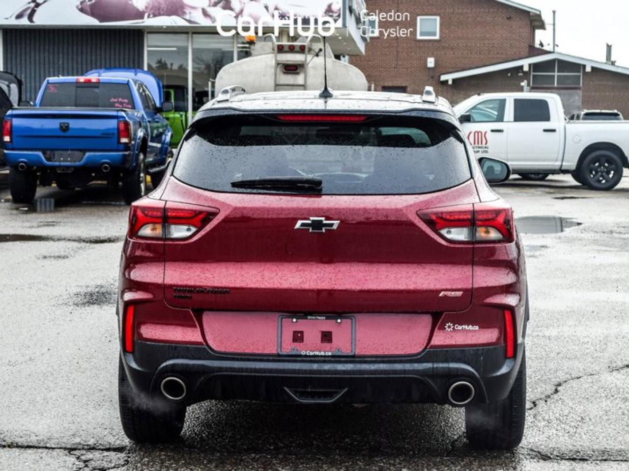 2023 Chevrolet TrailBlazer RS AWD Pano Sunroof Heated Front Seats R-Start Alloy Photo