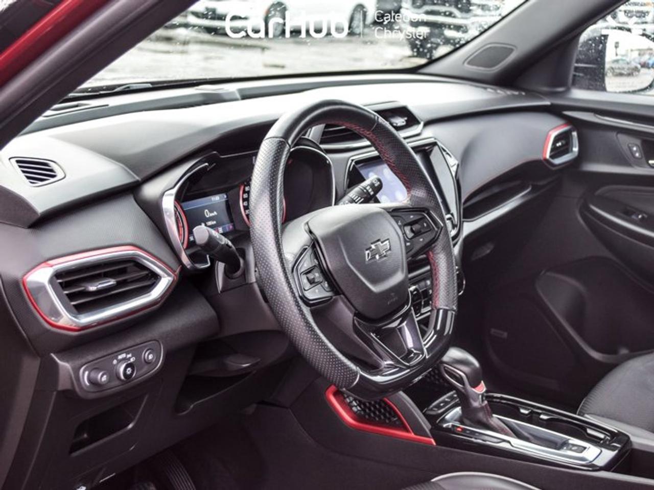 2023 Chevrolet TrailBlazer RS AWD Pano Sunroof Heated Front Seats R-Start Alloy Photo