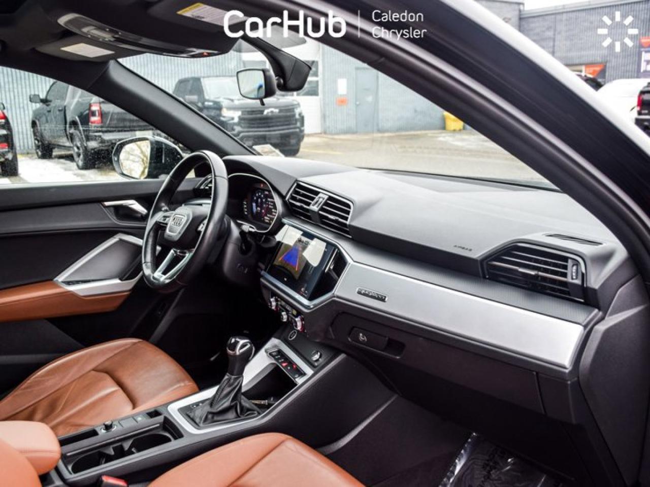 2023 Audi Q3 Komfort Quattro Pano Sunroof Leather Heated Front Seats Photo