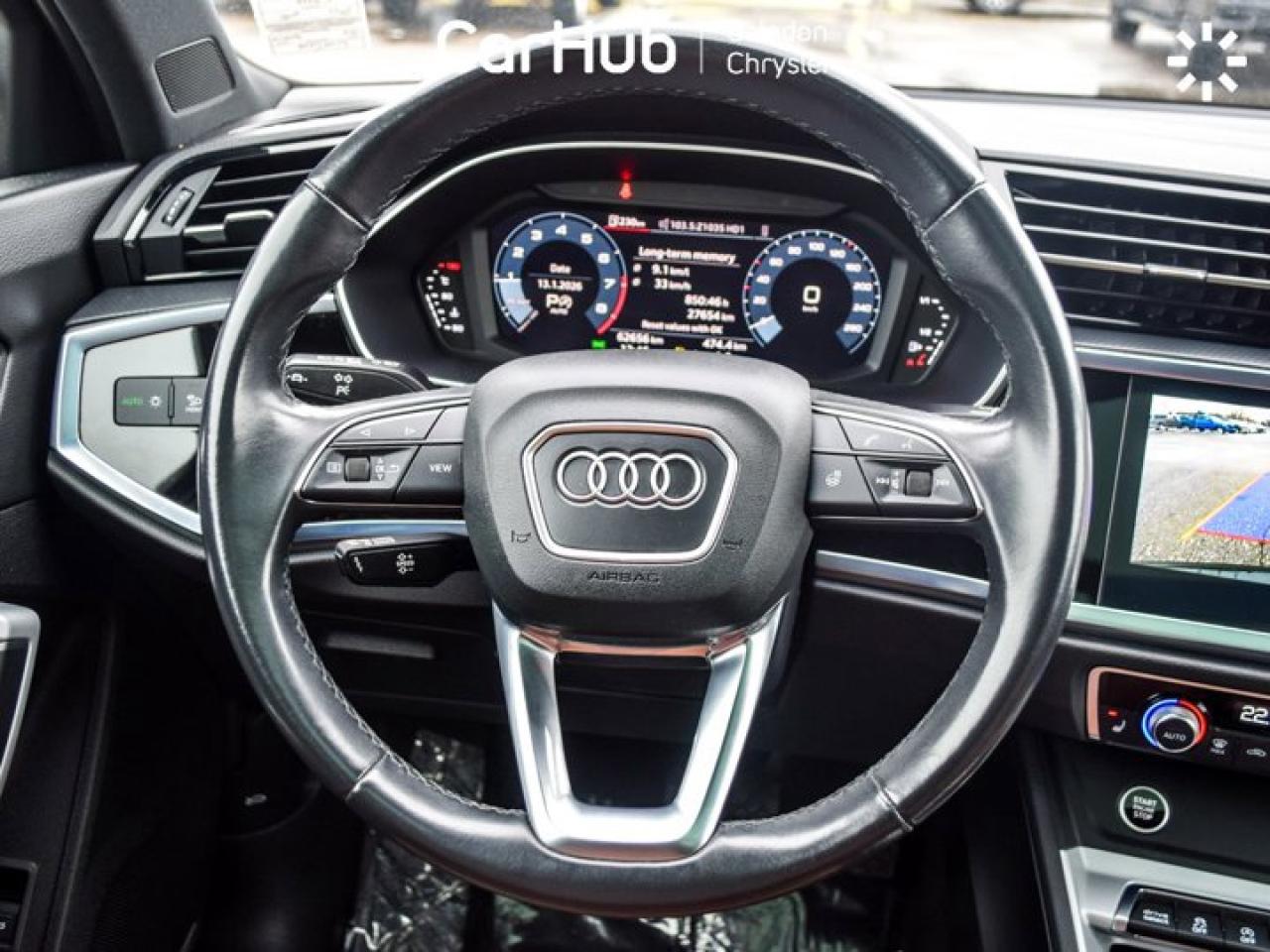 2023 Audi Q3 Komfort Quattro Pano Sunroof Leather Heated Front Seats Photo