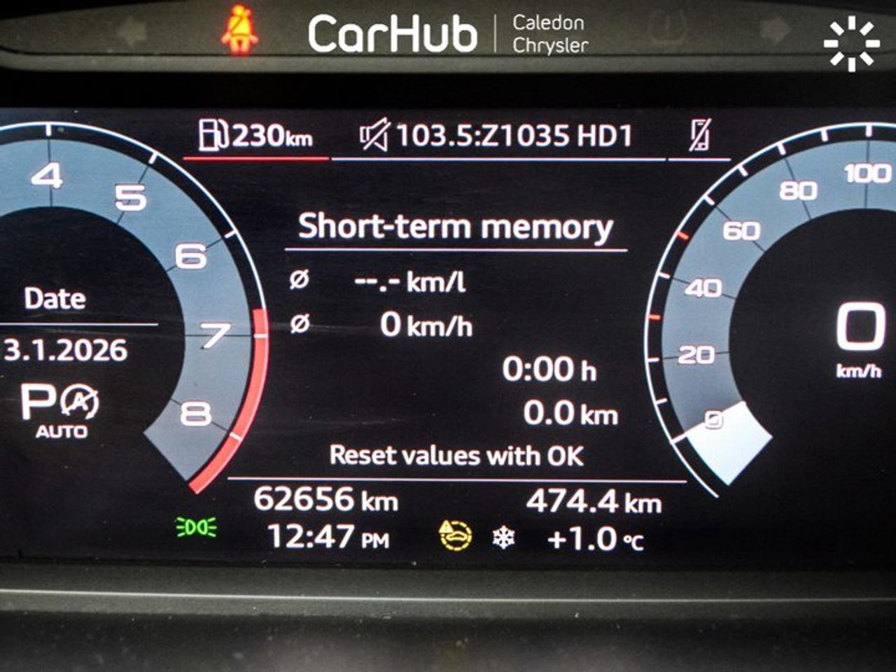 2023 Audi Q3 Komfort Quattro Pano Sunroof Leather Heated Front Seats Photo