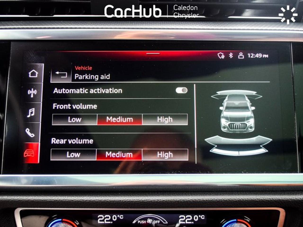 2023 Audi Q3 Komfort Quattro Pano Sunroof Leather Heated Front Seats Photo