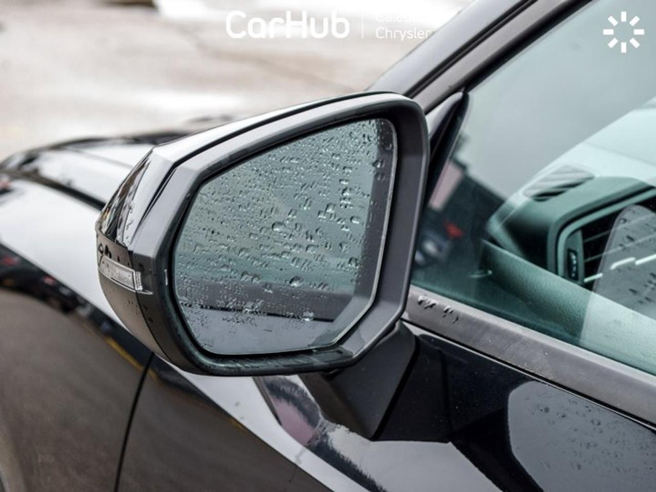 2023 Audi Q3 Komfort Quattro Pano Sunroof Leather Heated Front Seats Photo