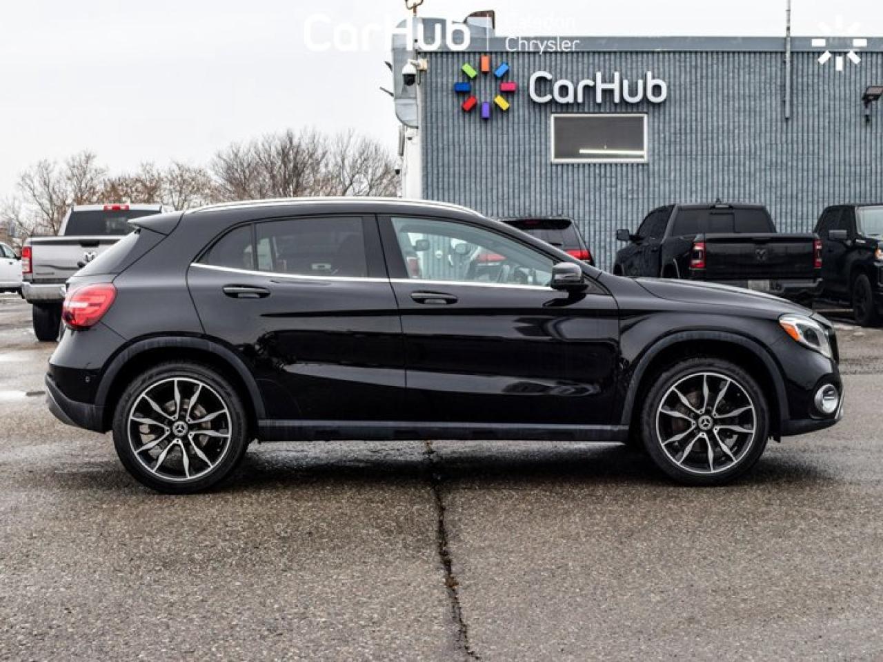 2020 Mercedes-Benz GLA GLA 250 4Matic Pano Sunroof Blind Spot Alloy Rims Photo