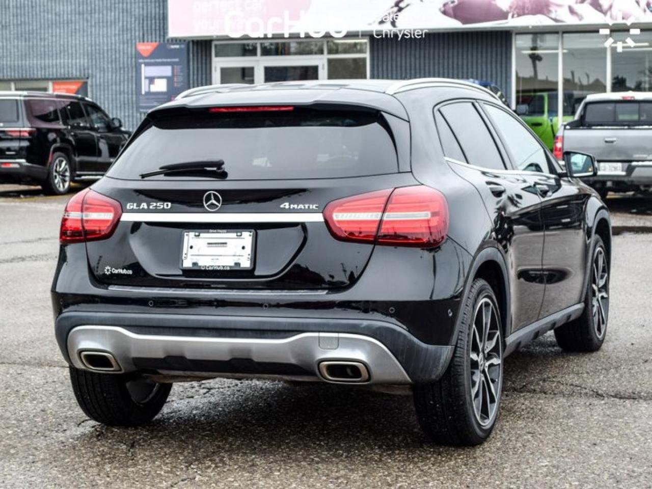 2020 Mercedes-Benz GLA GLA 250 4Matic Pano Sunroof Blind Spot Alloy Rims Photo