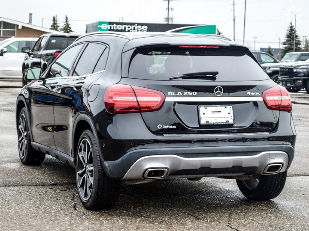 2020 Mercedes-Benz GLA GLA 250 4Matic Pano Sunroof Blind Spot Alloy Rims Photo