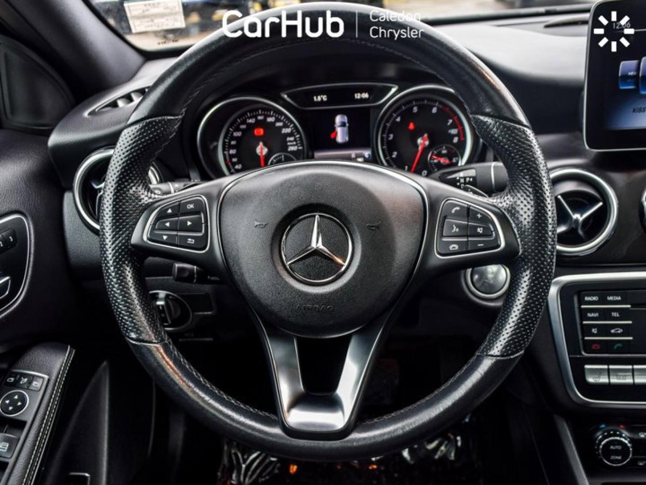 2020 Mercedes-Benz GLA GLA 250 4Matic Pano Sunroof Blind Spot Alloy Rims Photo