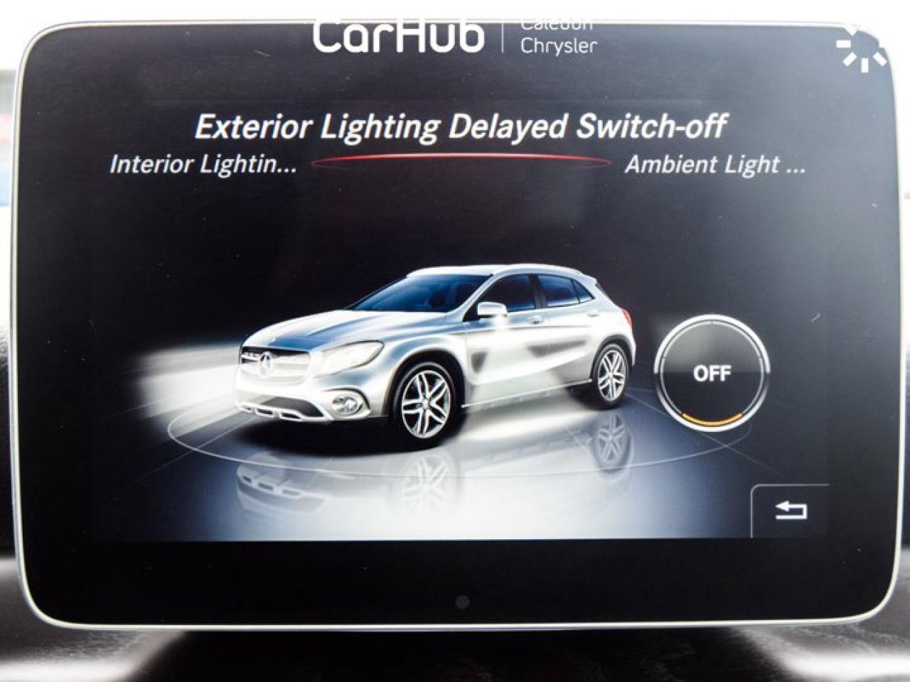 2020 Mercedes-Benz GLA GLA 250 4Matic Pano Sunroof Blind Spot Alloy Rims Photo