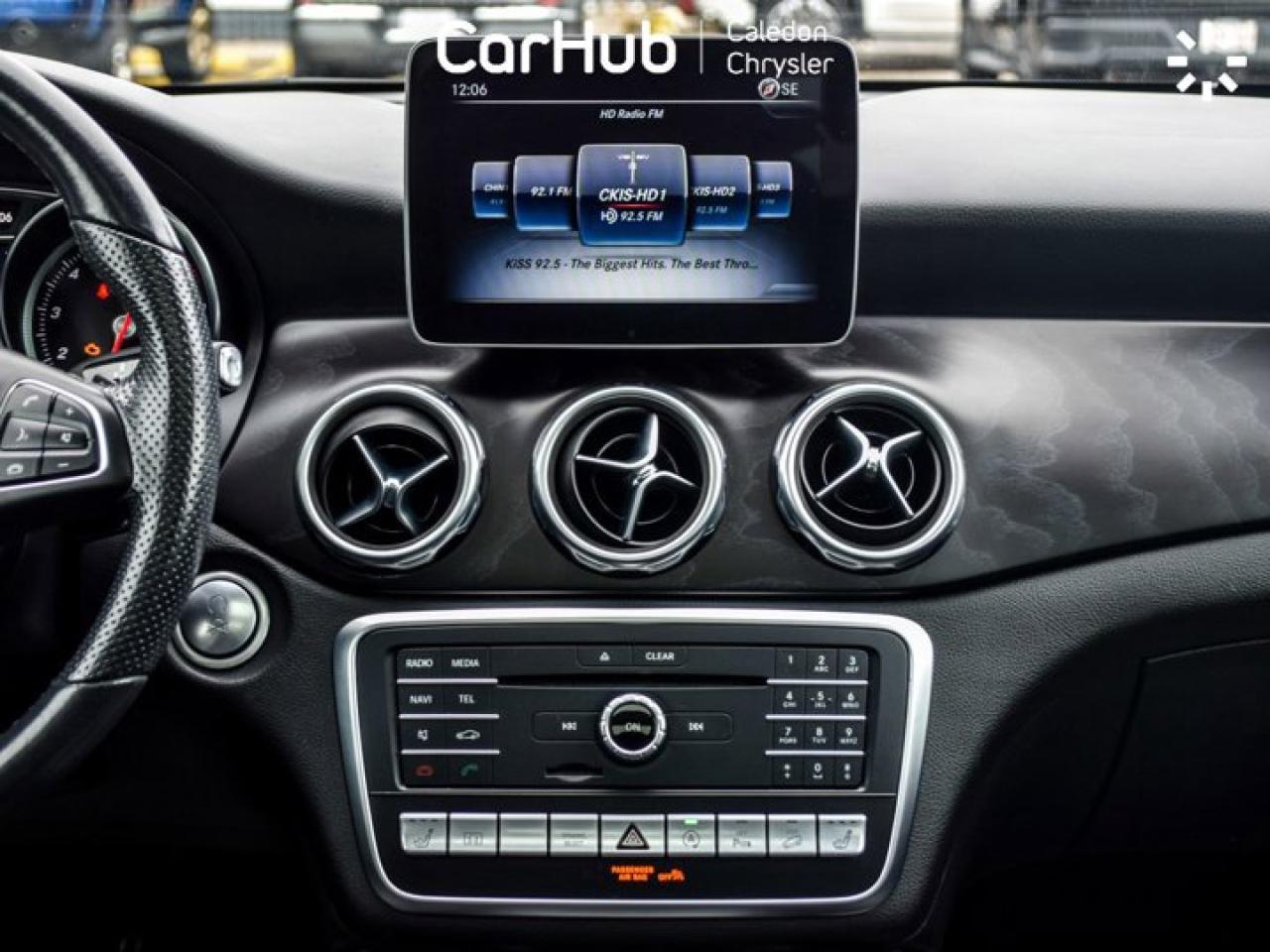 2020 Mercedes-Benz GLA GLA 250 4Matic Pano Sunroof Blind Spot Alloy Rims Photo