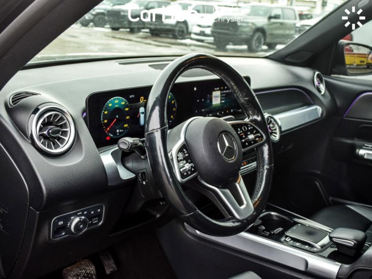 2022 Mercedes-Benz G-Class GLB 250 4MATIC Sunroof Blind Spot Navigation Photo