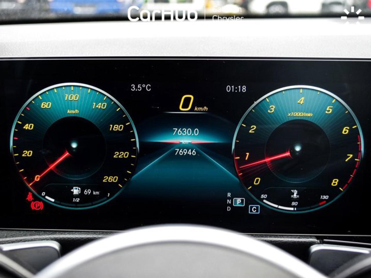 2022 Mercedes-Benz G-Class GLB 250 4MATIC Sunroof Blind Spot Navigation Photo