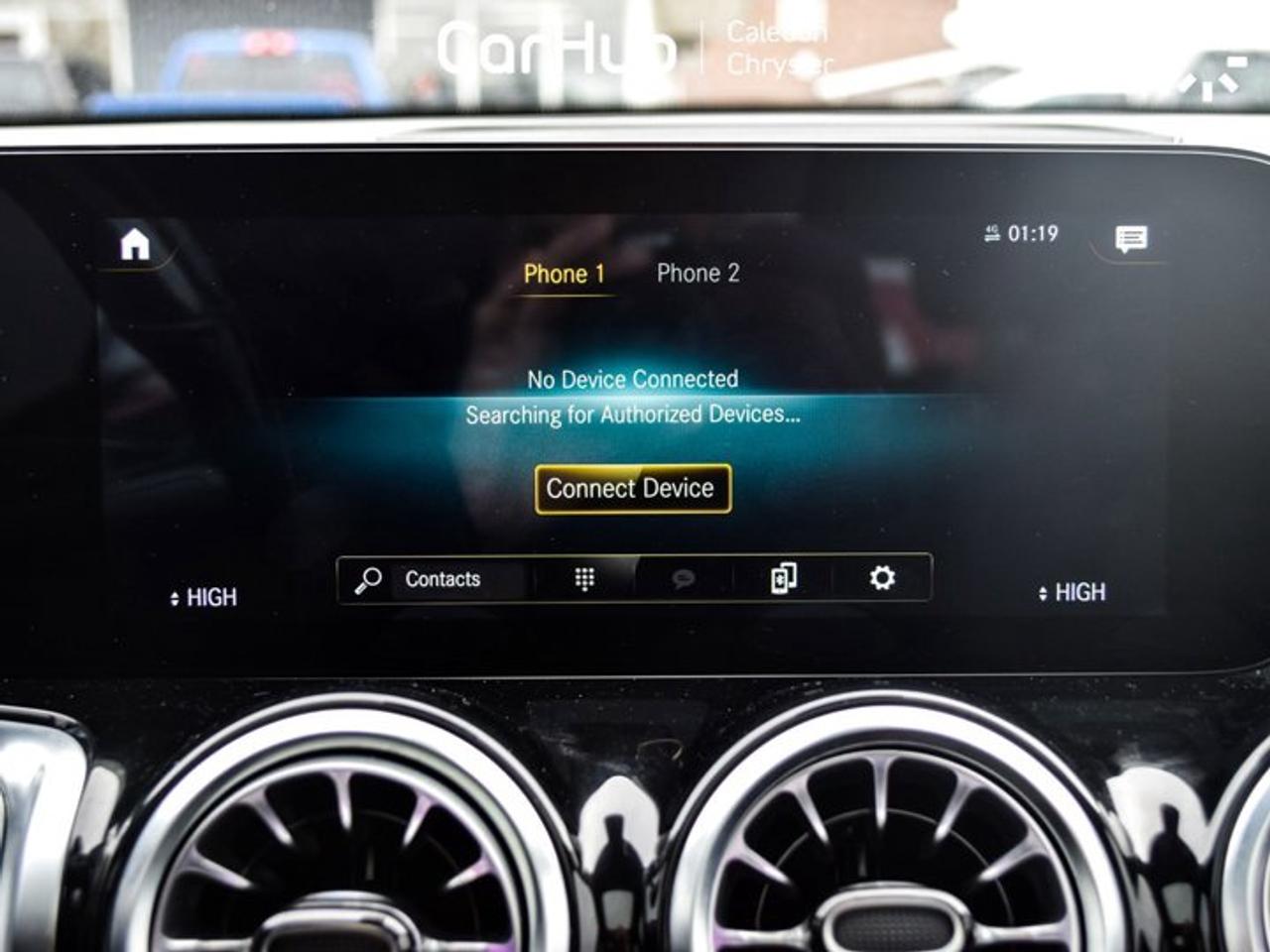 2022 Mercedes-Benz G-Class GLB 250 4MATIC Sunroof Blind Spot Navigation Photo