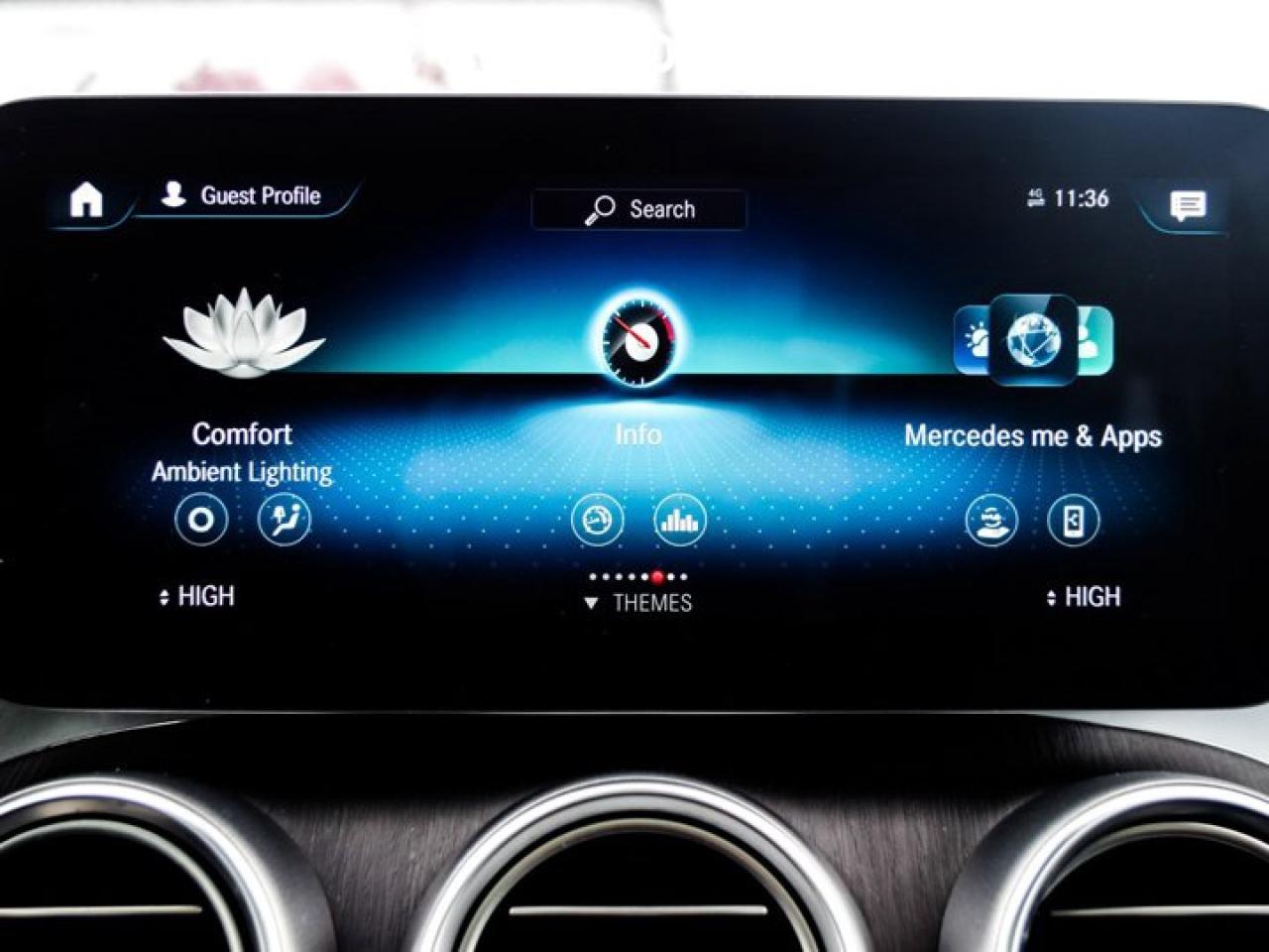 2021 Mercedes-Benz GLC GLC 300 4MATIC Sunroof Navigation 360 Camera Blind Spot Photo