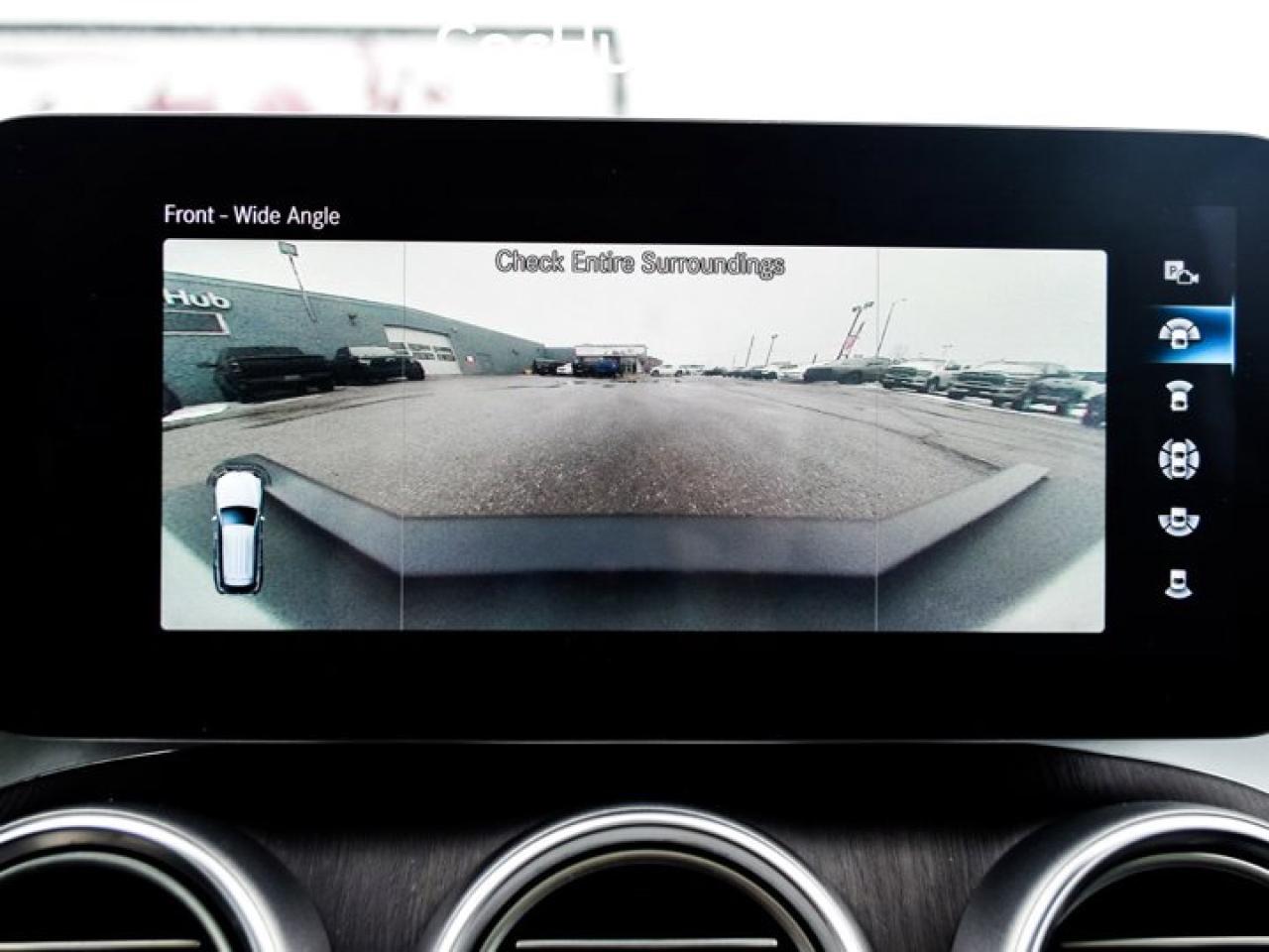 2021 Mercedes-Benz GLC GLC 300 4MATIC Sunroof Navigation 360 Camera Blind Spot Photo