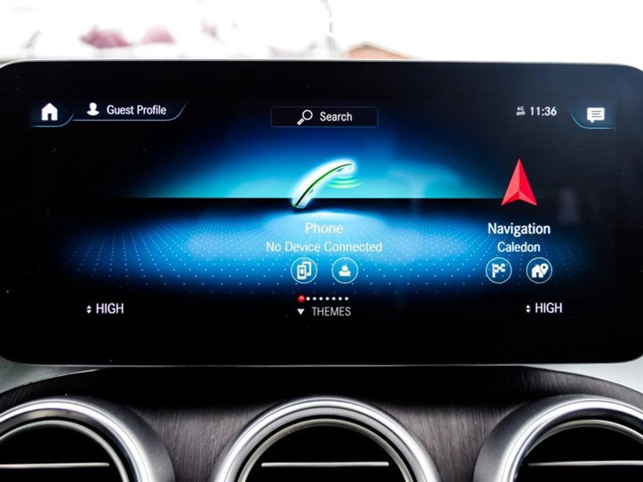 2021 Mercedes-Benz GLC GLC 300 4MATIC Sunroof Navigation 360 Camera Blind Spot Photo