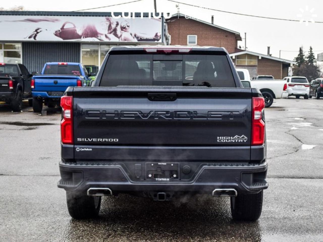 2023 Chevrolet Silverado 1500 High Country 4WD Crew Cab 147" 5.3L Leather Sunroof Photo