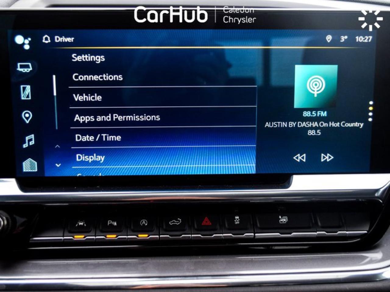 2023 Chevrolet Silverado 1500 High Country 4WD Crew Cab 147" 5.3L Leather Sunroof Photo