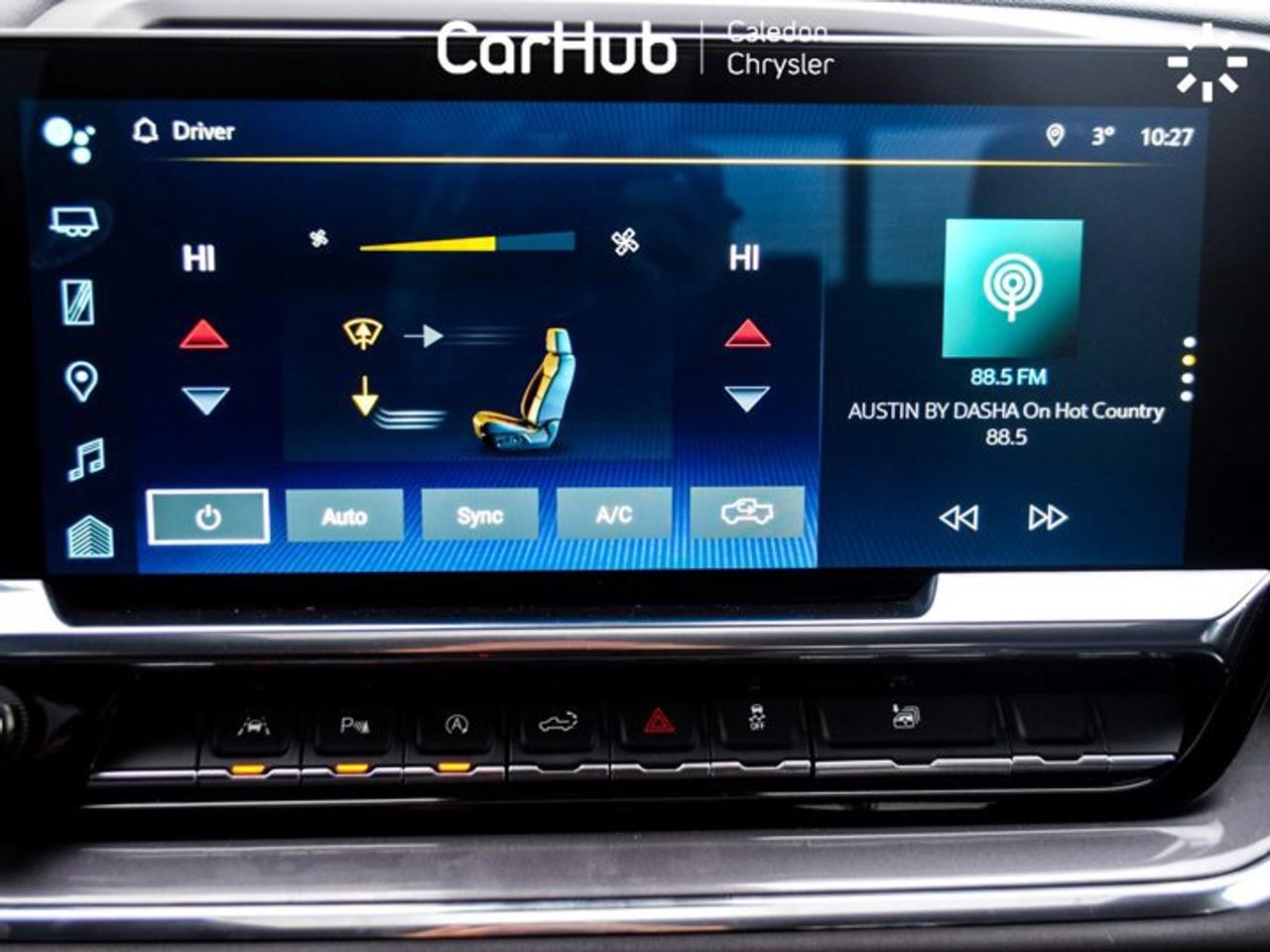 2023 Chevrolet Silverado 1500 High Country 4WD Crew Cab 147" 5.3L Leather  5 passengers with captain chair Photo