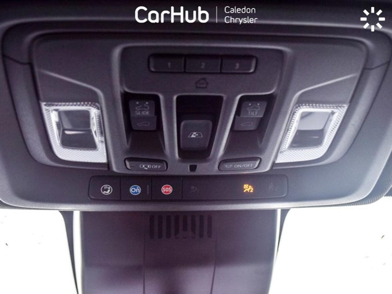 2023 Chevrolet Silverado 1500 High Country 4WD Crew Cab 147" 5.3L Leather  5 passengers with captain chair Photo