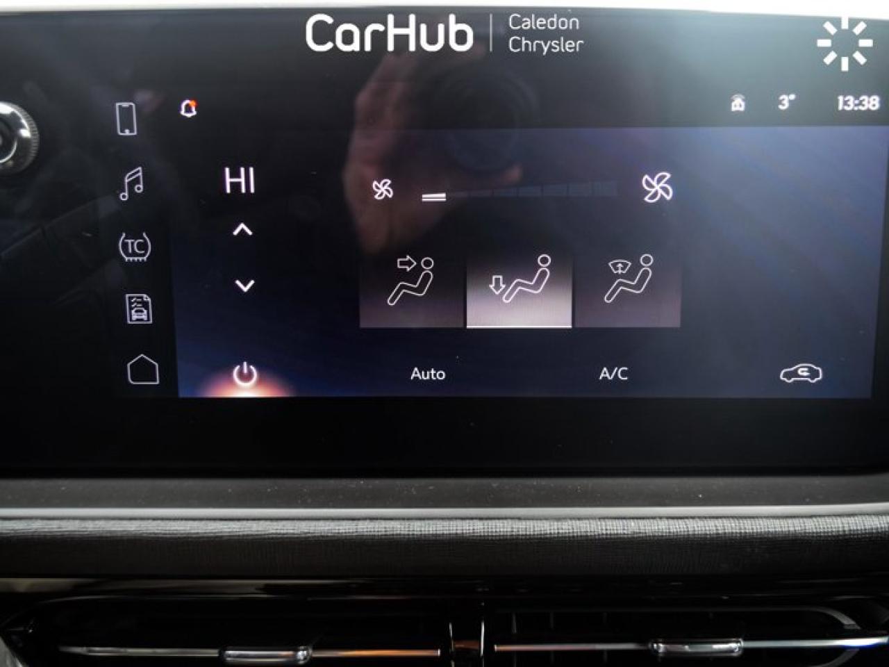 2024 Buick Envista Sport Touring 11"Display Lane Assist Remote Start Alloy Rims Photo