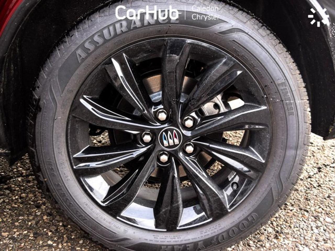 2024 Buick Envista Sport Touring 11"Display Lane Assist Remote Start Alloy Rims Photo