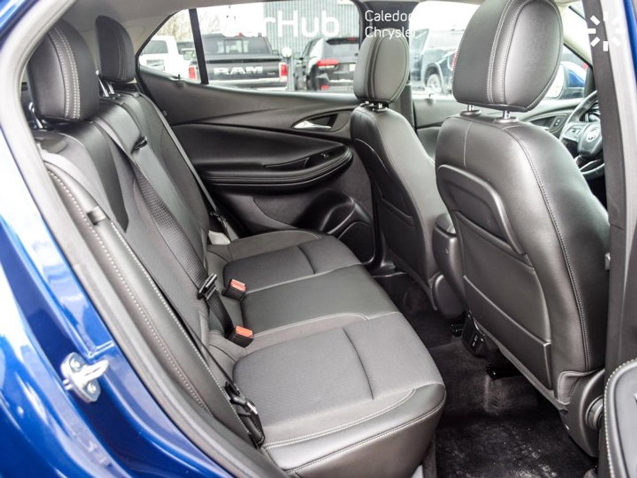 2023 Buick Encore GX Select AWD Pano Sunroof Heated Front Seats Alloy Rims Photo