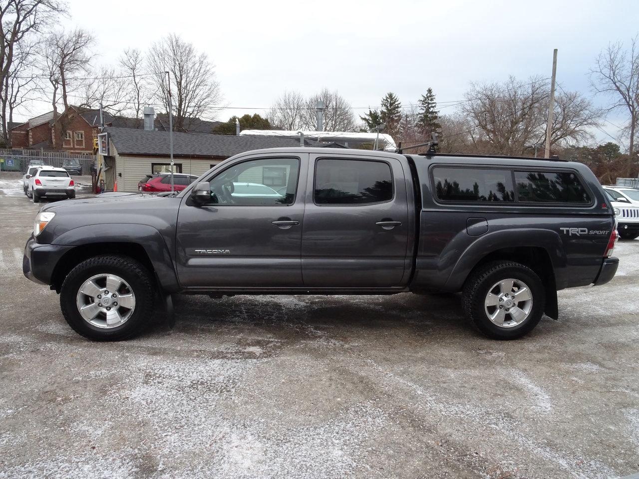 Used 2014 Toyota Tacoma SR-5 for sale in Scarborough, ON