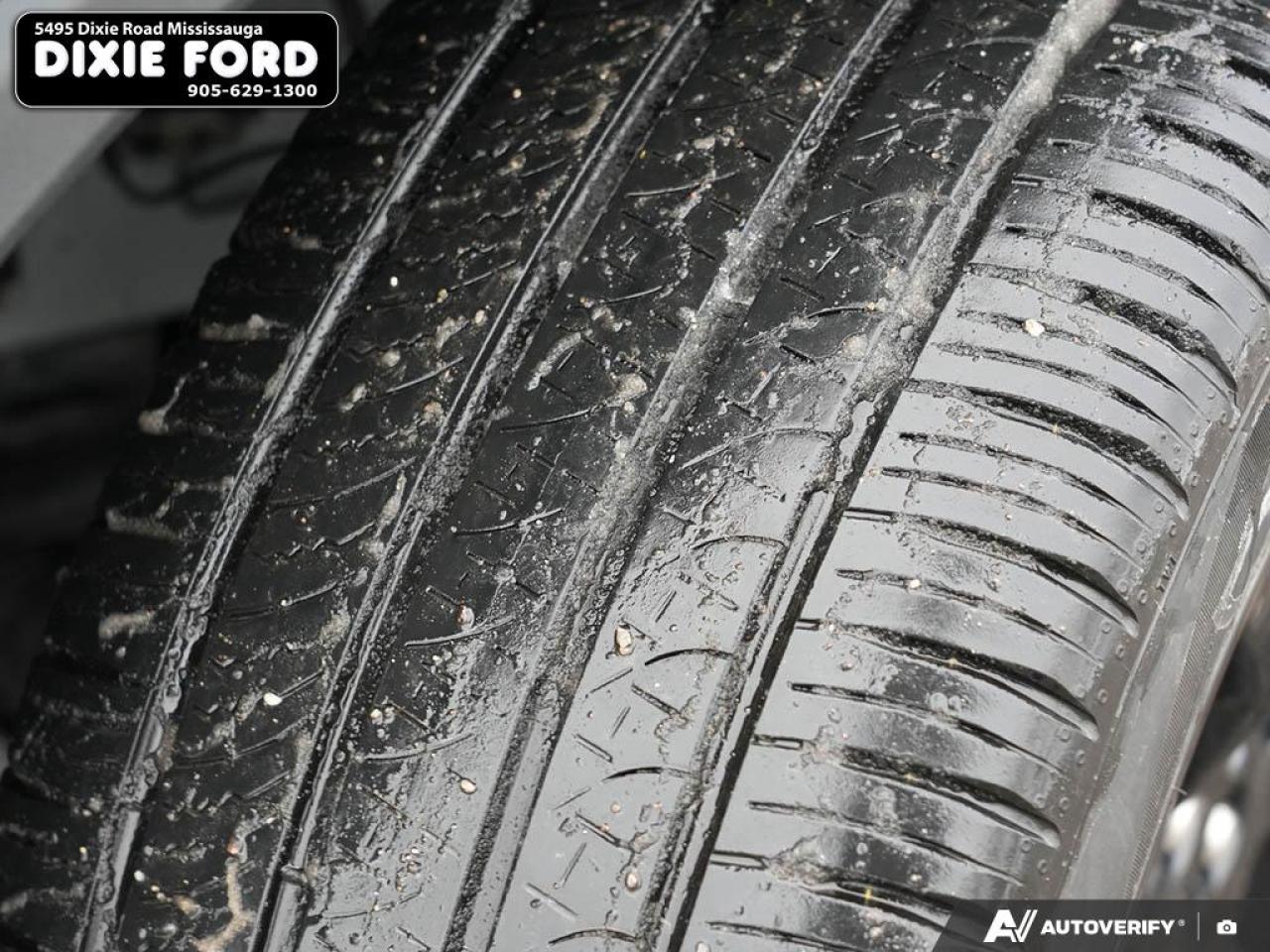 2022 Ford Explorer ST Photo