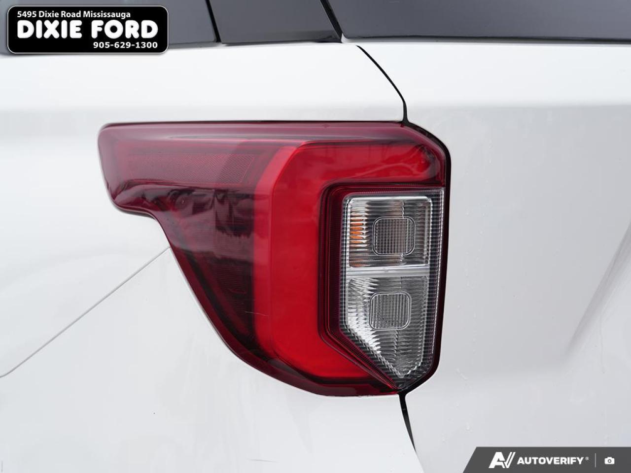 2022 Ford Explorer ST Photo