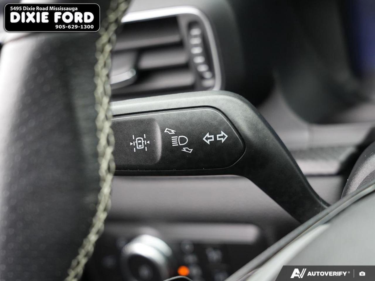 2022 Ford Explorer ST Photo